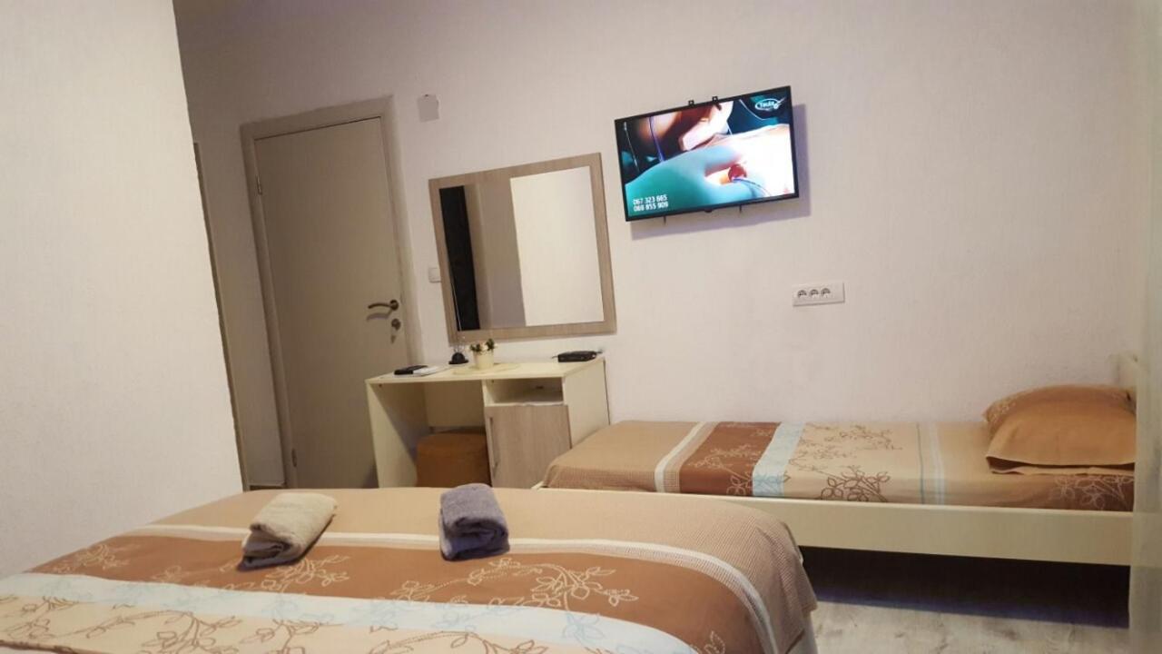 Apartments Ardoni Ulcinj Ngoại thất bức ảnh